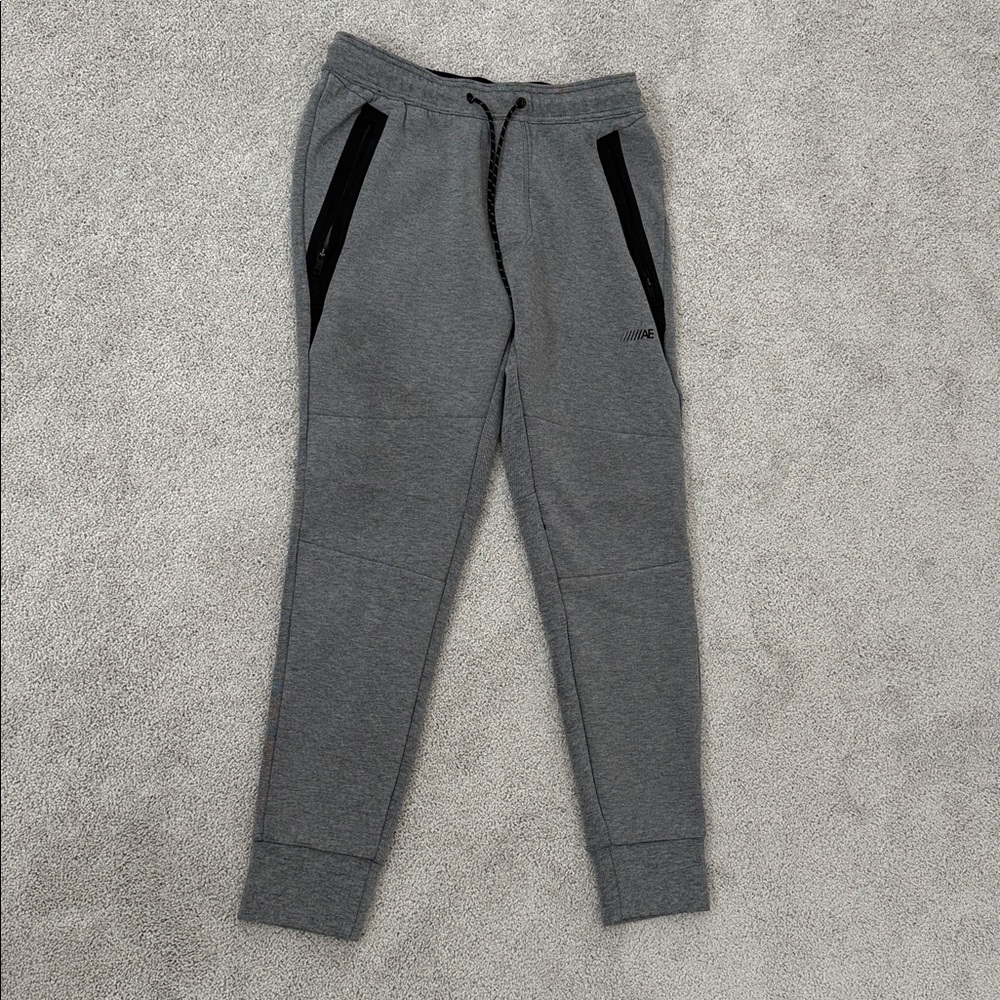 American Eagle Joggers - Men’s Small